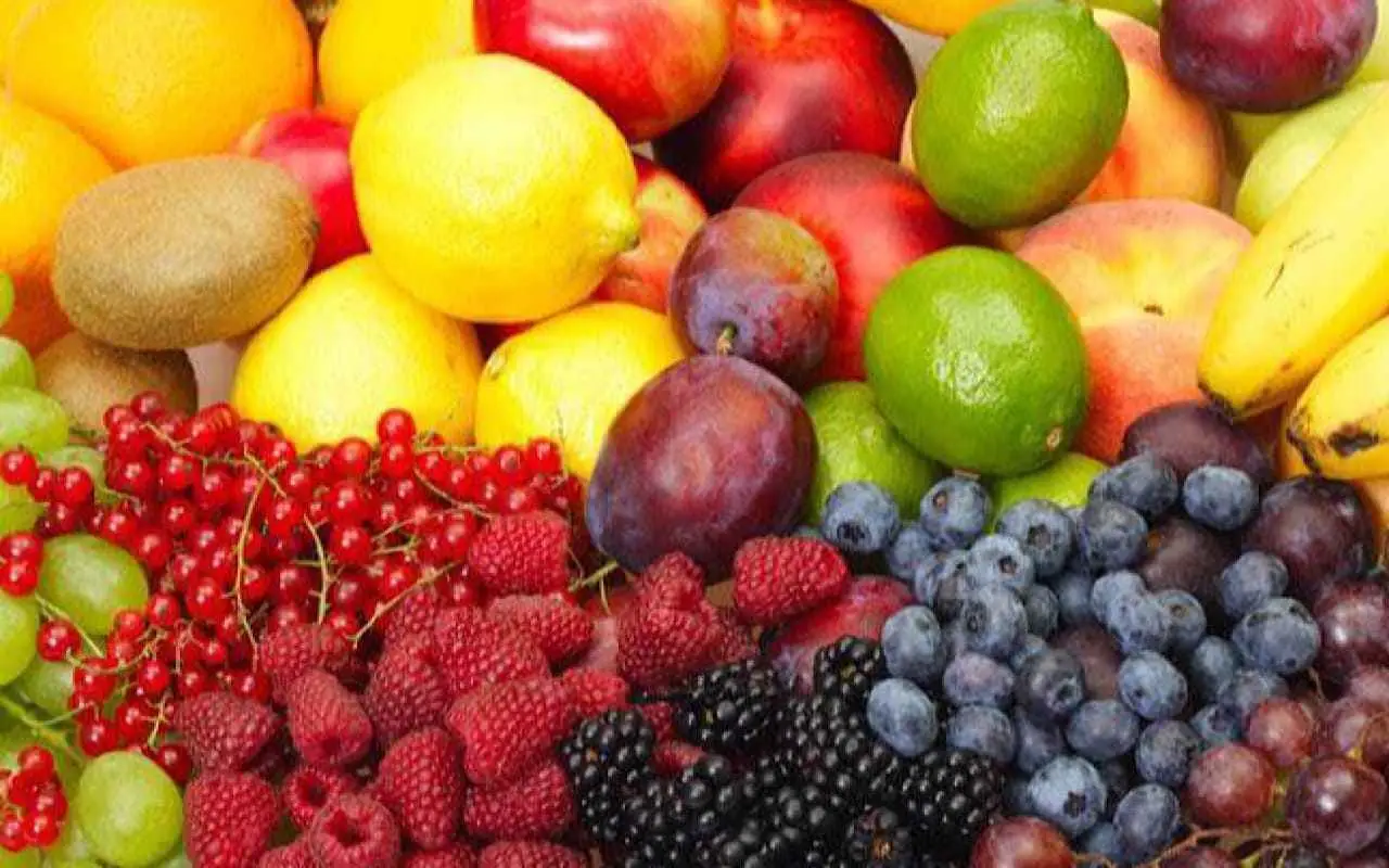 Questo frutto tropicale è il segreto per un intestino regolare: ecco perché inserirlo nella dieta di giugno Questo frutto tropicale è il segreto per un intestino regolare: ecco perché inserirlo nella dieta di giugno